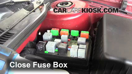Blown Fuse Check 1999-2004 Oldsmobile Alero - 2003 ... 2003 olds alero fuse box 